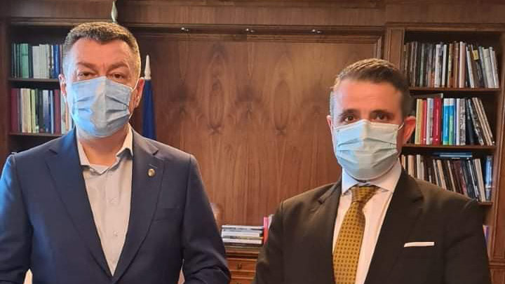  Primarul Ioan Turc a făcut un prim pas pentru salvarea clădirii fostului cinematograf 23 August