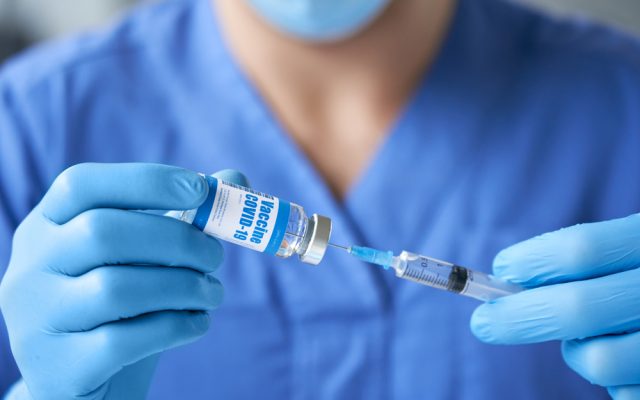  Proiect de lege: Sancțiuni uriașe pentru discriminarea pe motiv de (ne)vaccinare