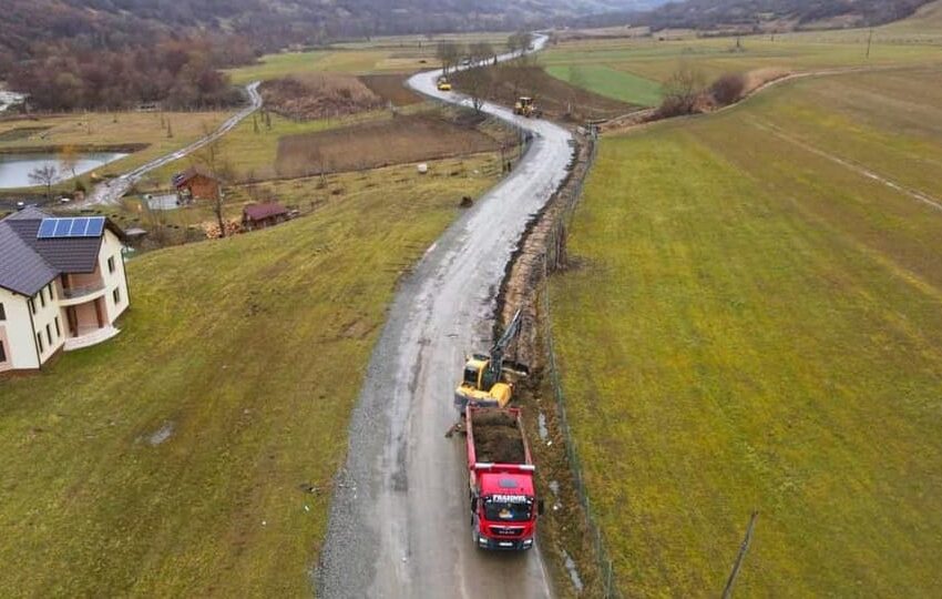  (VIDEO) Lucrările de modernizare a tronsonului Cociu – Mocod – Zagra, în plină desfășurare!