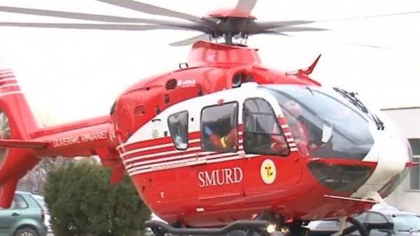  Un bărbat a fost înțepat de o viespe în Cormaia. A fost nevoie de intervenția unui elicopter SMURD