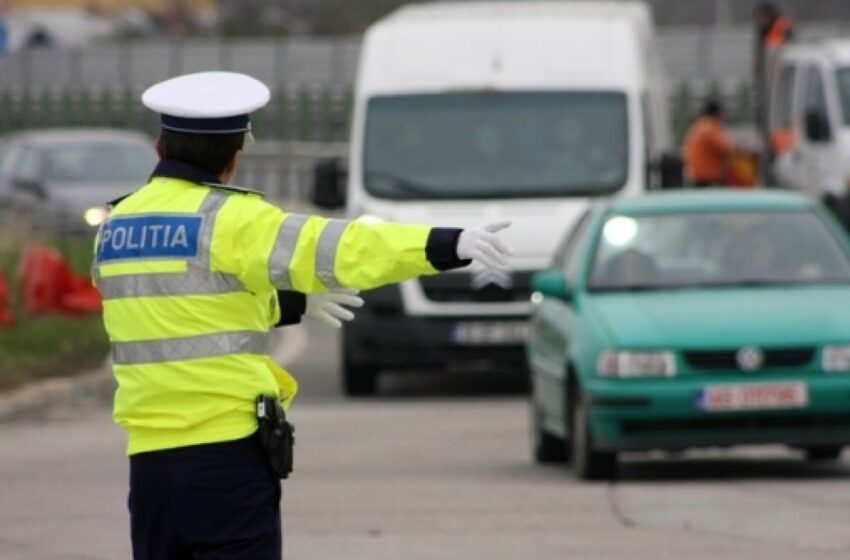  Acțiuni pentru siguranța în trafic: 53 de sancțiuni contravenționale, 9 permise de conducere reținute și 5 certificate de înmatriculare retrase