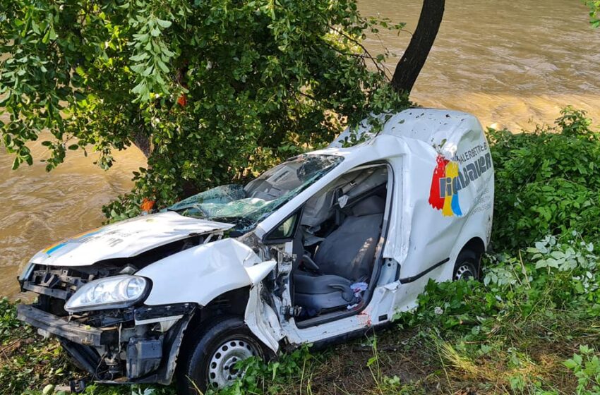  (Foto)Accident grav in localitatea Ilva Mica