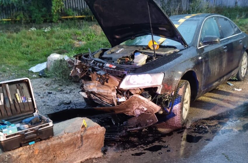  Patru persoane au fost rănite în urma unui accident în Strugureni. Șoferul era băut și drogat