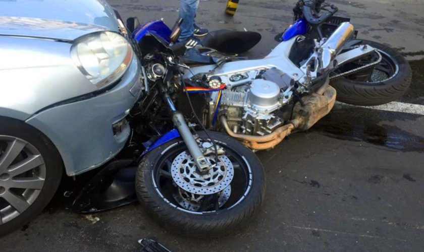  Accident in Unirea, 3 motociclete răsturnate și un autoturism avariat