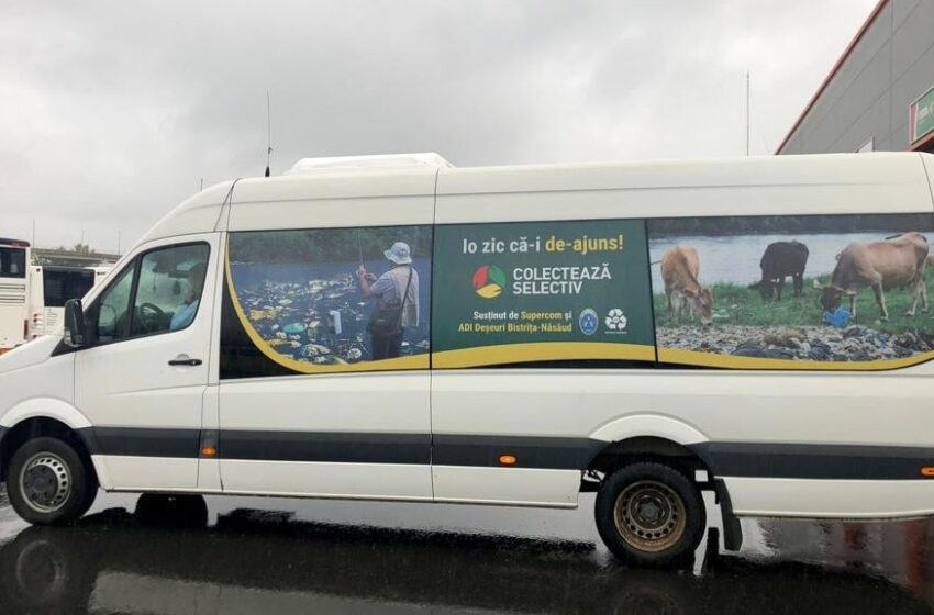  Zece autobuze și microbuze Transmix, inscipționate cu mesajele campaniei A.D.I. Deșeuri și Supercom: ,,Haideți să le punem pe toate la locul lor!”