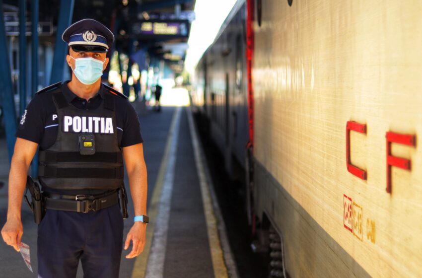  (FOTO) Acțiuni de verificare și în stațiile CFR. În total, polițiștii au aplicat 122 de sancțiuni