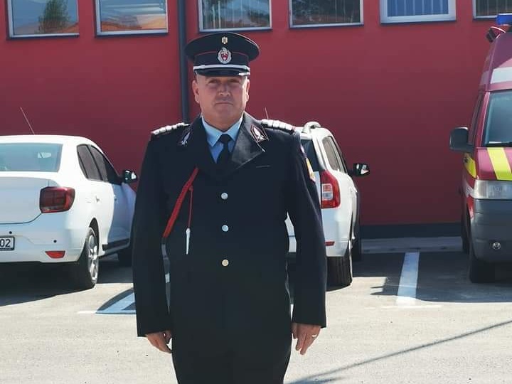  ISU BN: Pompierul Bulbuc Flore a primit un ultim onor, în calitate de cadru militar! Pensie lungă și fericită!