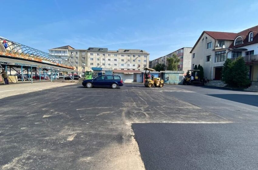  (FOTO) Au început lucrările pentru zeci de locuri noi de parcare în mai multe zone din Bistrița!