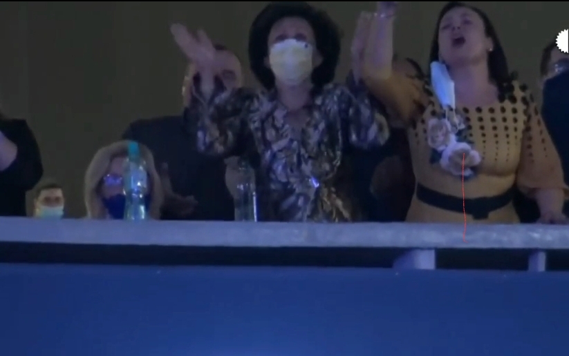  (VIDEO) Bâlci și circ ca pe stadion, la Congresul PNL