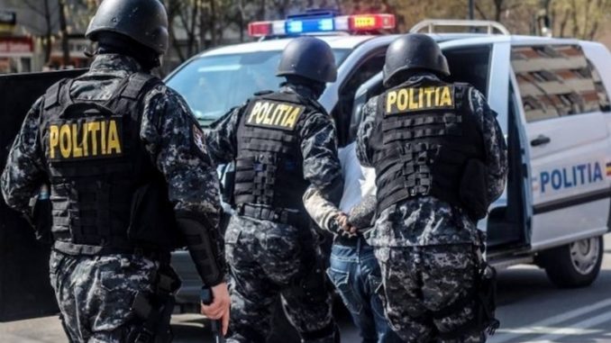  Fiul unui bărbat din Năsăud, sechestrat în schimbul unui transport de droguri! Din fericire, acesta a fost depistat și repatriat!