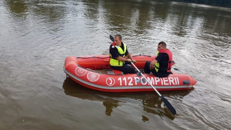  Un bărbat a căzut în  râul Someș, în localitatea Nimigea de Sus