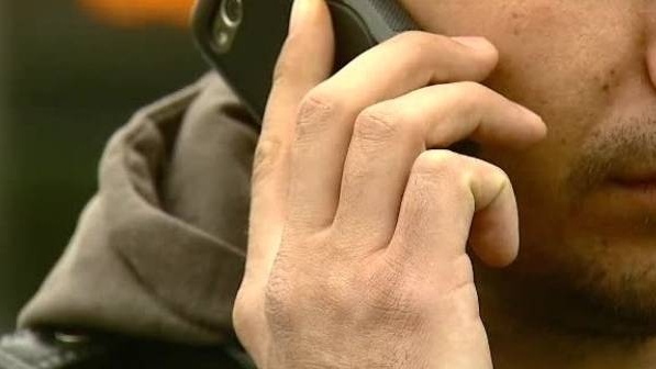  Un bărbat din Reteag și-a amenințat mama cu moartea la telefon! Acesta s-a ales cu un ordin de protecție