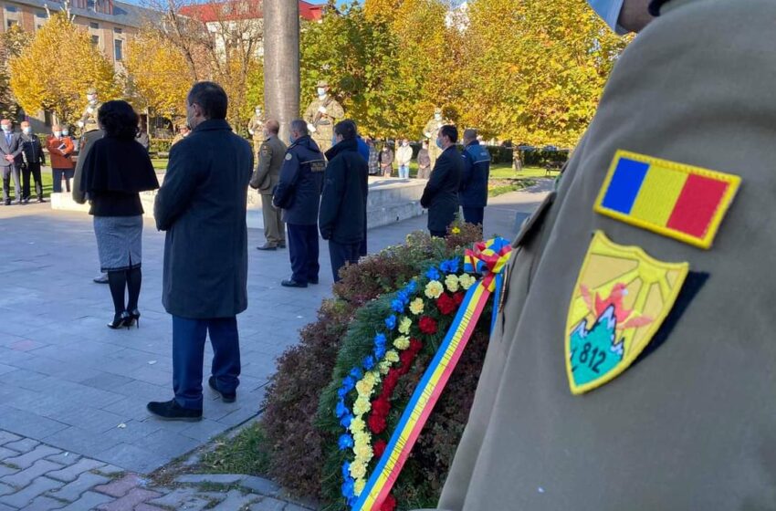  (FOTO) Mesajele oficialităților bistrițene, cu ocazia Zilei Armatei României! ,,Este o sărbătoare a fiecărei inimi de român”