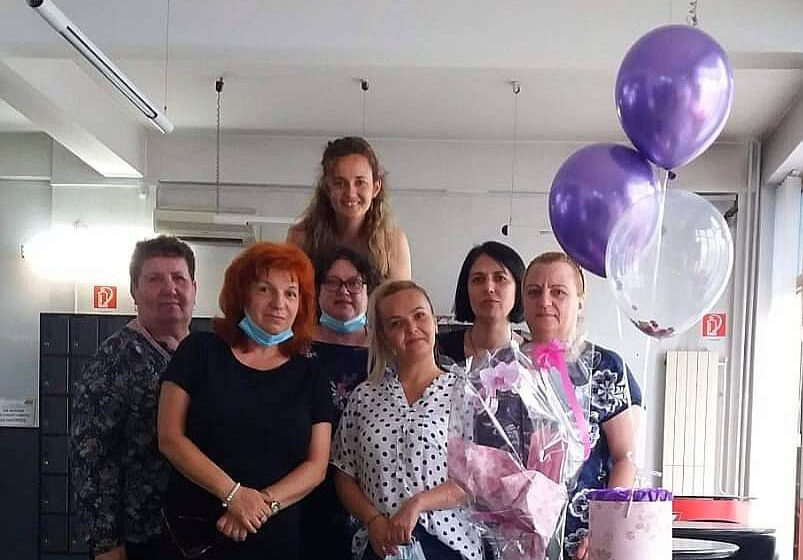  Povești din viața de poștaș : Zilele acestea, doamna Bozga Victoria va împlini 3 ani de când conduce Oficiul Poștal Bistrița 1