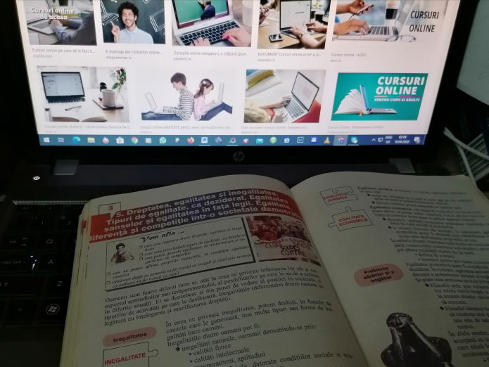  Ministrul Educației Sorin Cîmpeanu: Există șanse ca din 8 noiembrie școala să înceapă online. Decizia finală o vom anunța pe 5 noiembrie