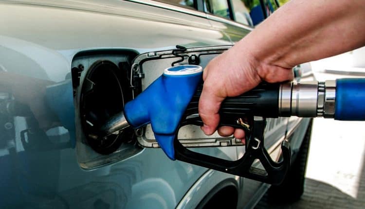  Benzina are cel mai ridicat preţ din ultimii 7 ani, iar motorina a atins maximul ultimilor 3 ani.
