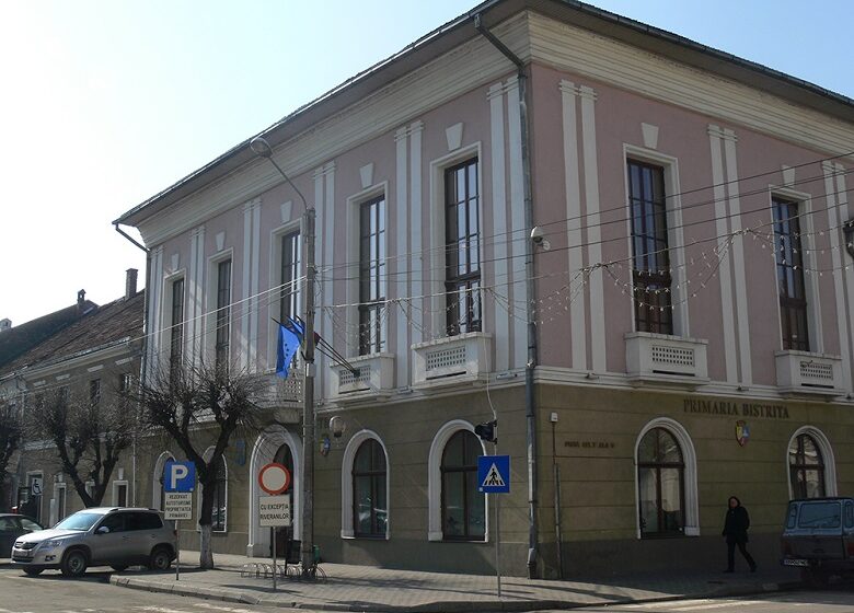  Vrei să lucrezi la Primăria Bistrița? Post de șef serviciu, scos la concurs