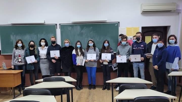  (FOTO) Cornelia Vlașin: Elevii de la Colegiul Tehnic INFOEL, premiați în urma concursului cu tematică istorică de 1 Decembrie