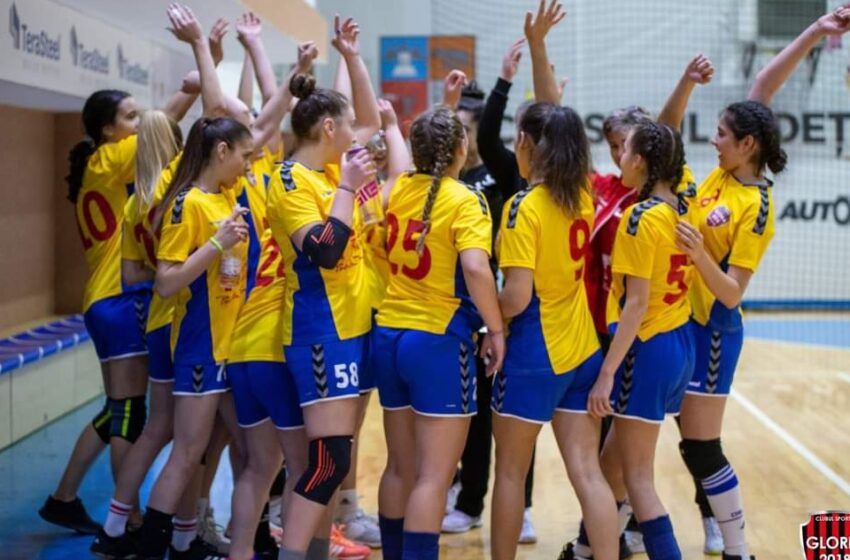  HANDBAL: Junioarele Gloriei 2018, participă la Cupa ,, Moș Nicolae”. Turneu amical la Oradea