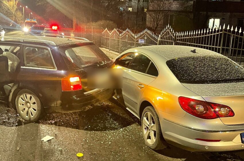  Accident pe o stradă din Bistrița. O fetiță de 13 ani a ajuns în spital