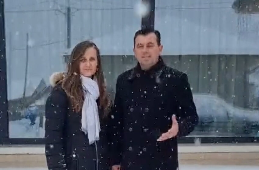  Sorin Hognogi,  primarul comunei Spermezeu,  va urează sărbători binecuvântate!