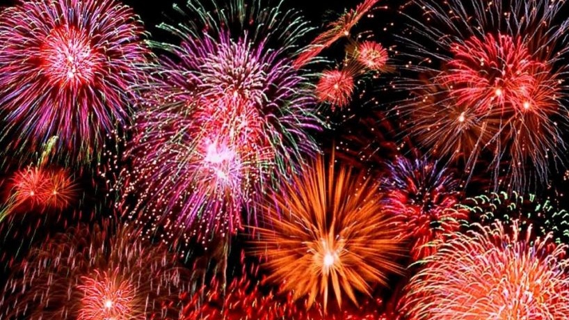  Start acțiunii ,,Foc de Artificii”! Care sunt sfaturile poliștilor și când constituie infracțiune folosirea lor