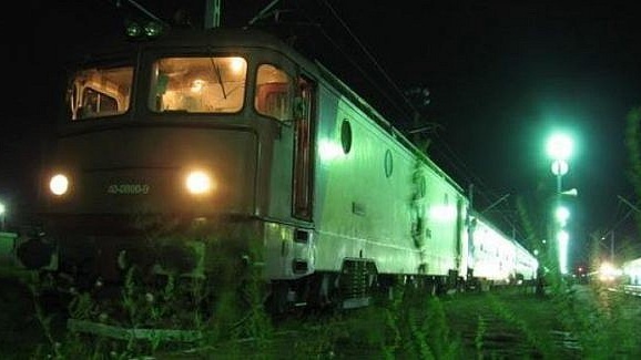  Un bărbat a fost lovit de tren în Ilva Mică. Din nefericire medicii nu l-au putut salva