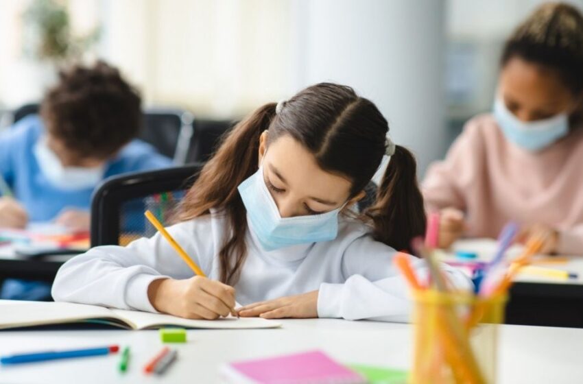  OFICIAL. Un nou criteriu de prezență în școli – rata de ocupare a paturilor pentru pacienții COVID. Consultă documentul integral