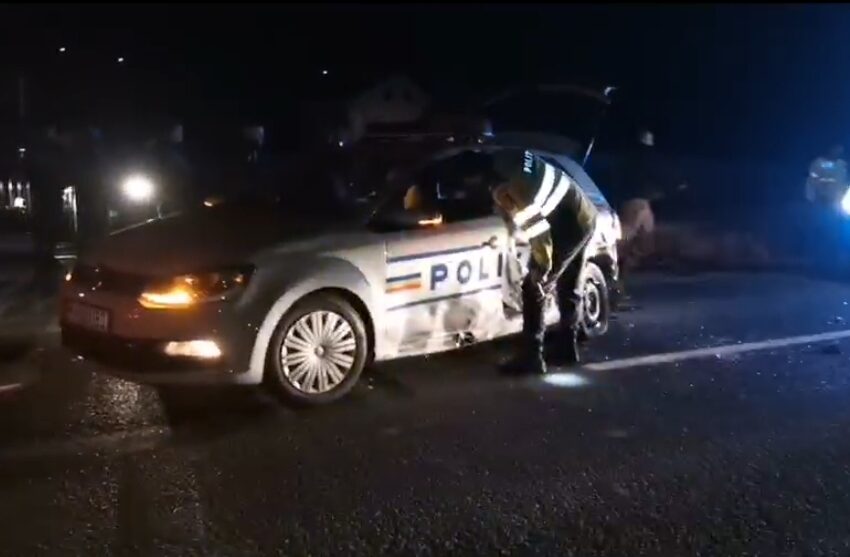  Un năsăudean a intrat pe contrasens în autospeciala Politie. Doi polițiști  răniți !
