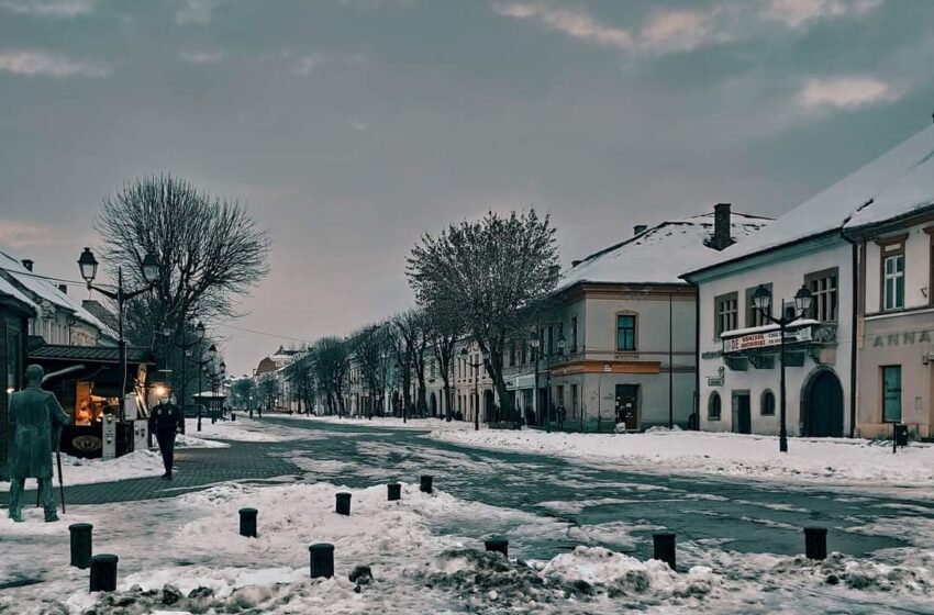  Prognoza METEO. Precipitații și vreme întunecată în următoarele zile, cu maxime normale pentru această perioadă