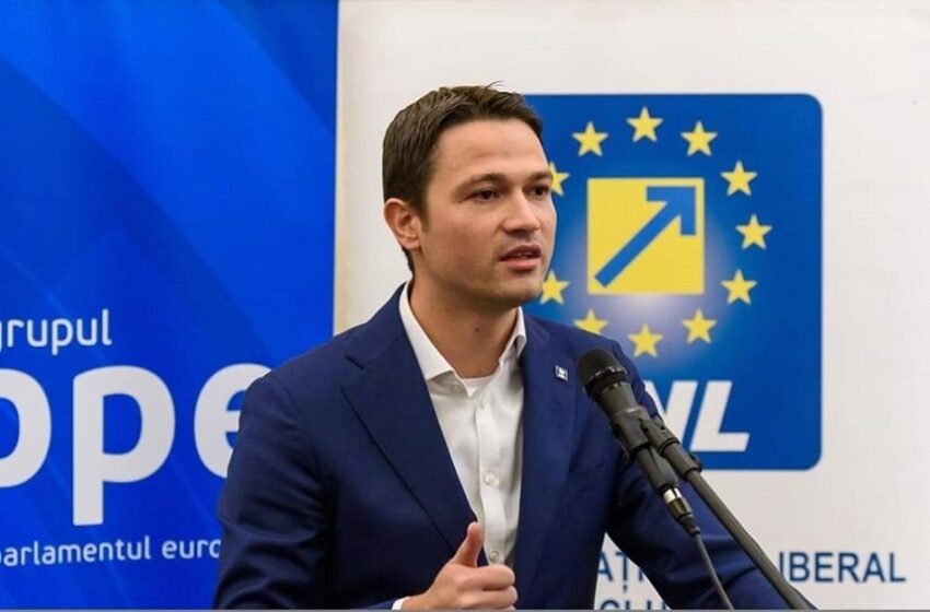  Robert Sighiartău: Trebuie anulate restricțiile impuse din cauza pandemiei. Și asta cât de curând posibil.România a depășit momentele critice