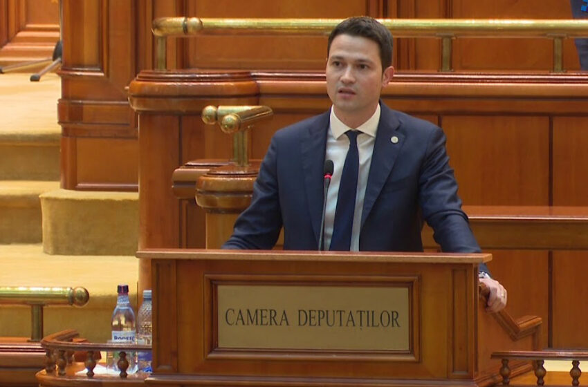  Robert Sighiartău : ,,Voi propune o lege menită să îi sprijine pe cei peste 500.000 de etnici români din Ucraina”