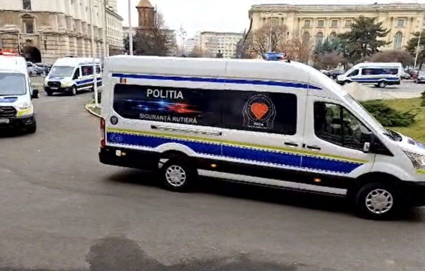  Poliția Română, dotată cu 45 de laboratoare mobile de educație rutierală, în condițiile în care, în medie, au loc 18 accidente grave zilnic