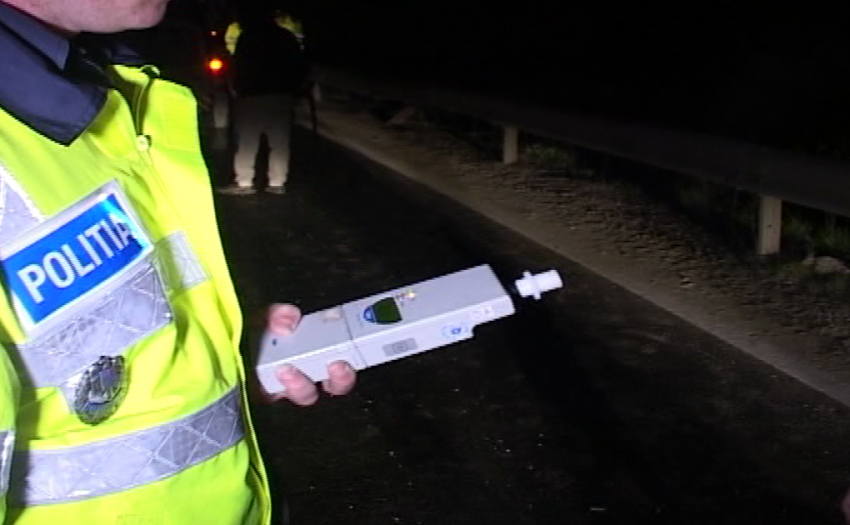  Femeie din Năsăud cu alcoolemie de 0,9 mg/l la volan
