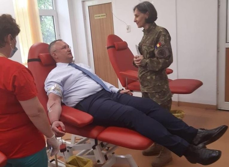  Nicolae-Ionel Ciucă, mesaj cu prilejul Zilei Mondiale a Donatorului de Sânge: Lansez un apel la solidaritate
