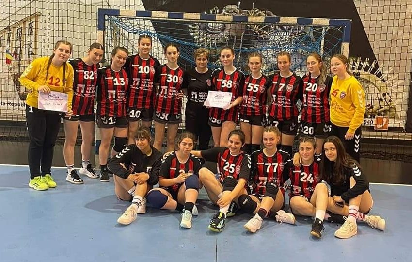  HANDAL. Junioarele 2 ale Gloriei 2018 au încheiat cu o victorie turneul final „Speranță” de la Turda