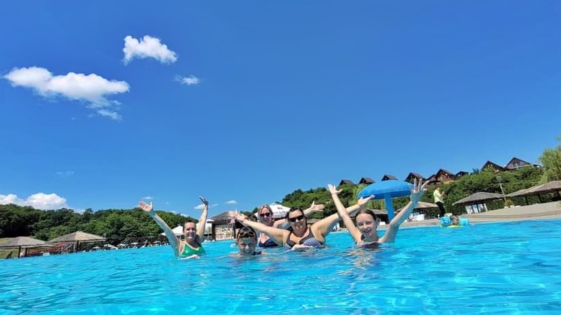  Un grup de polonezi au ales pentru a doua oară să se răcorească în Stațiunea Băile Figa! De două ori mai mulți turiști prezenți, față de anul trecut
