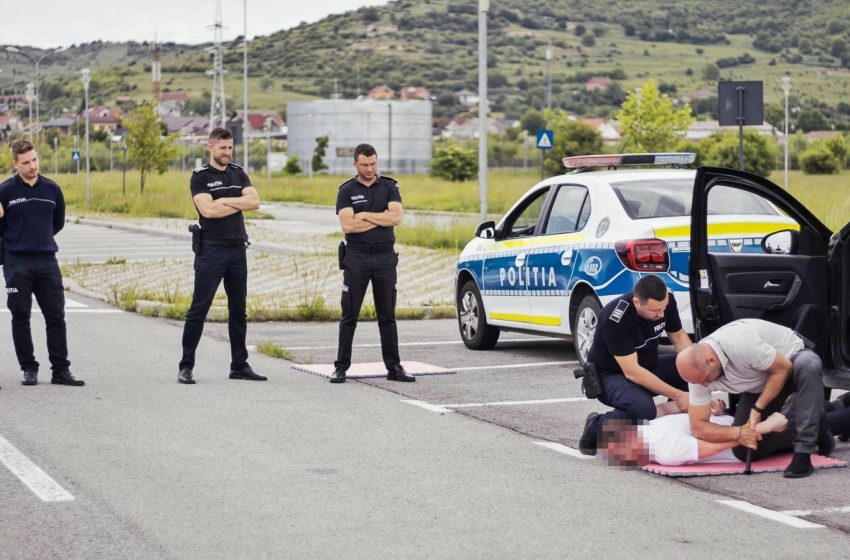  (FOTO/VIDEO) Sesiuni de instruire profesională pentru polițiști