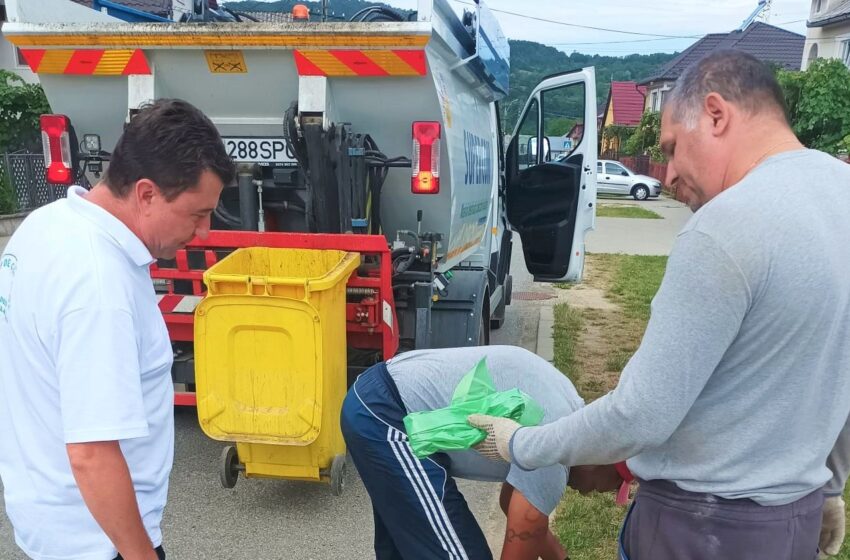  Cetățenii județului Bistrița-Năsăud pot solicita în caz de nevoie sacii albaștrii și verzi de la primăriile din județ
