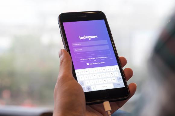  Atenție la mesajele care cer resetarea parolei de Instagram. Avertismentul Directoratului Național de Securitate Cibernetică