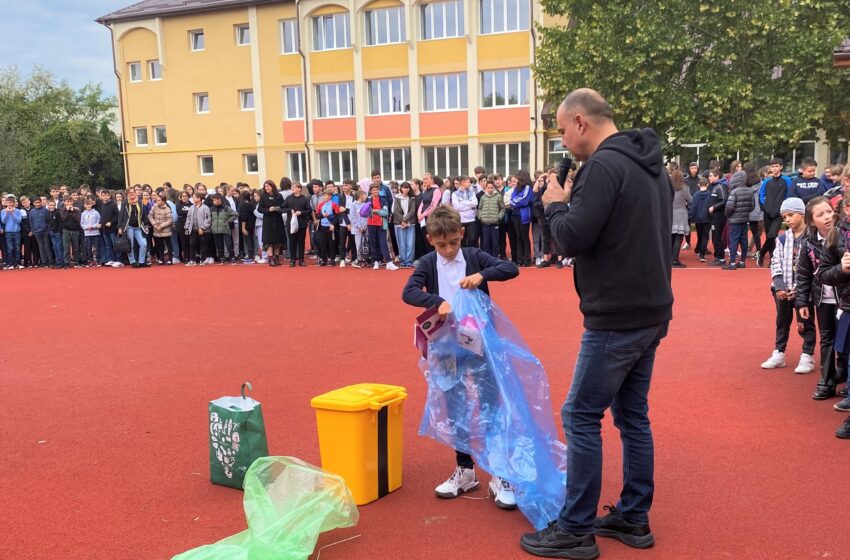  Directorul ADI Deșeuri Bistrița-Năsăud, Cristian Niculae: Concursul școlar ”Reciclezi pentru viitorul tău” continua cu ediția a II-a