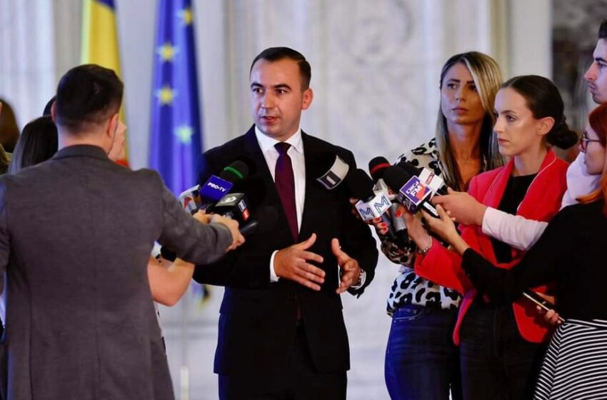  Bogdan Ivan Gruia: ,,Problema drogurilor în rândul tinerilor poate fi oprită prin lege. Ce vom face concret?”