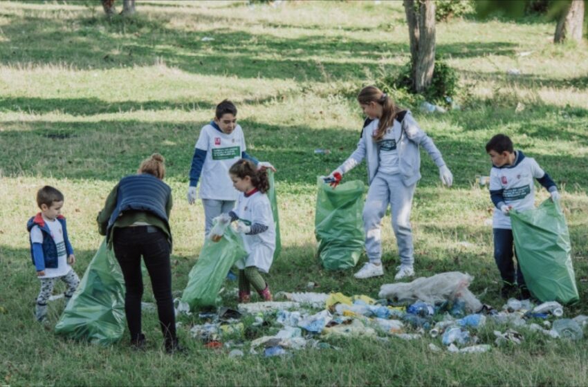  Bistrițeni, haideți la „Let`s do it, Romania”, de Ziua Națională a Curățeniei