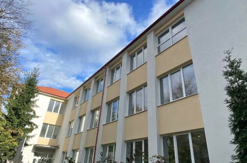  5 octombrie – Ziua Mondială a Educației! Primăria Bistrița derulează proiecte în valoare de peste 1 miliard de lei destinate elevilor și profesorilor