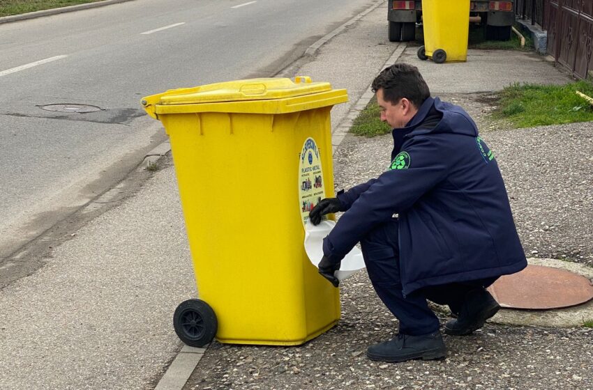  Miercuri 21 decembrie, în municipiul Bistrița și în localitățile componente se colectează pubela galbenă pentru deșeurile reciclabile din plastic / metal.