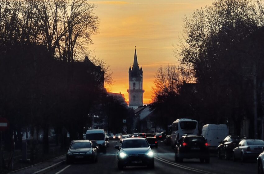  METEO. Vremea va rămâne, în continuare, deosebit de caldă pentru această perioadă în Bistrița-Năsăud