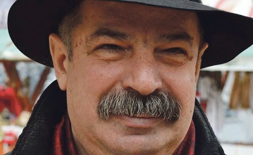  La mulţi ani, Gavril Ţărmure, managerul Centrului Cultural Municipal ,,George Coșbuc”