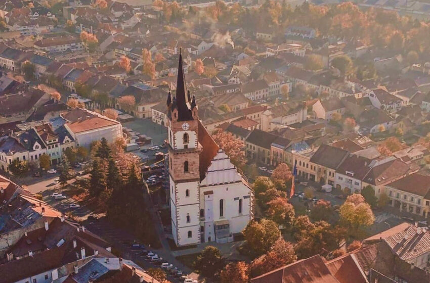  Biserica Evanghelică din Bistrița urmează să fie resfințită după evenimentul nefericit din anul 2008