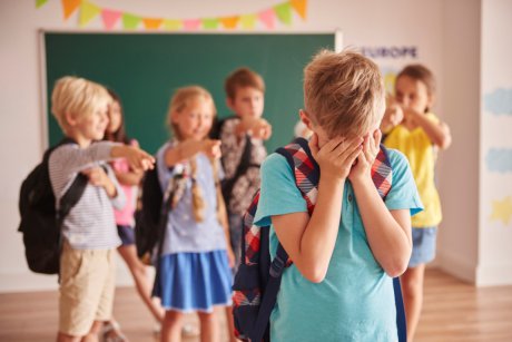  Bullying-ul ia amploare în școli: 1 elev din 2 este victima actelor de amenințare, de umilire sau de violență fizică, iar 4 copii din 5 asistă la situații de bullying