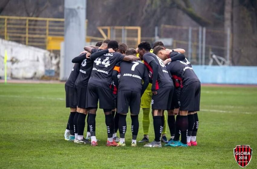  Fotbal. CS Gloria 2018  joacă acasă împotriva liderului